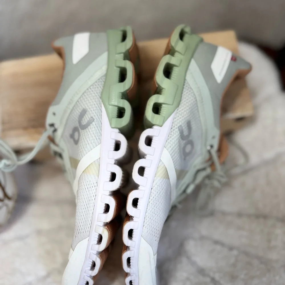 On Running green, White and Tan Sneakers